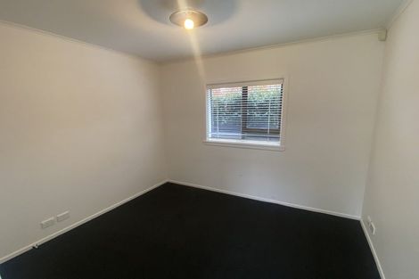 Photo of property in 65 Kiwi Esplanade, Mangere Bridge, Auckland, 2022
