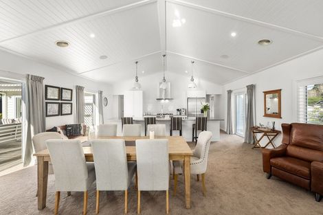 Photo of property in 2/21 Highland Drive, Acacia Bay, Taupo, 3385