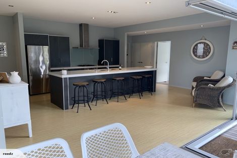 Photo of property in 2 Palm Grove, Waihi Beach, 3611