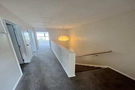 Photo of property in 42 Glidepath Road, Hobsonville, Auckland, 0616