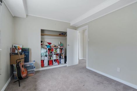 Photo of property in 4 Mills Road, Brooklyn, Wellington, 6021