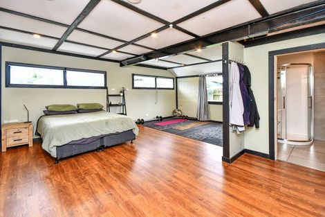 Photo of property in 516a Great South Road, Rosehill, Papakura, 2113