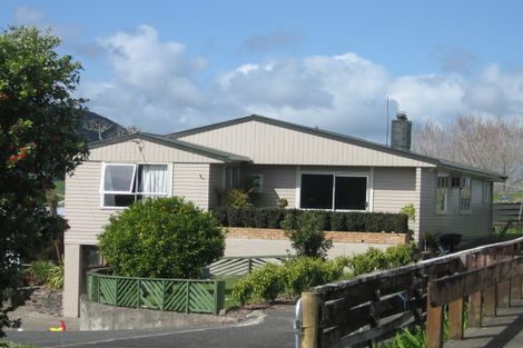Photo of property in 24 View Street, Maungaturoto, 0520
