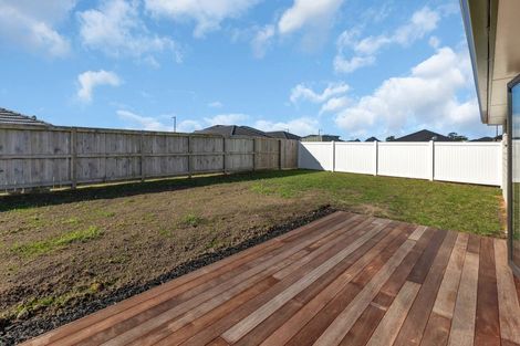 Photo of property in 31 Kapiakauri Road, One Tree Point, 0118