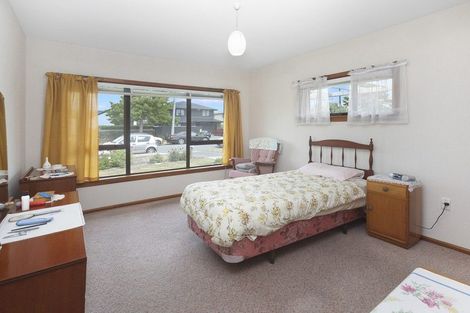 Photo of property in 39 Colwyn Street, Bryndwr, Christchurch, 8053
