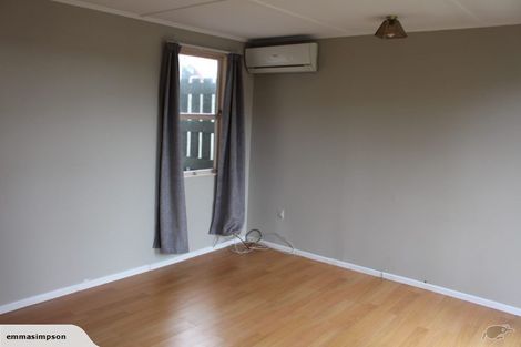 Photo of property in 1/51 Deep Creek Road, Waiake, Auckland, 0630