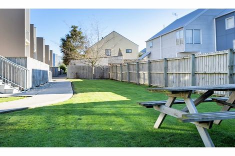 Photo of property in 28/30 Mathesons Road, Phillipstown, Christchurch, 8011