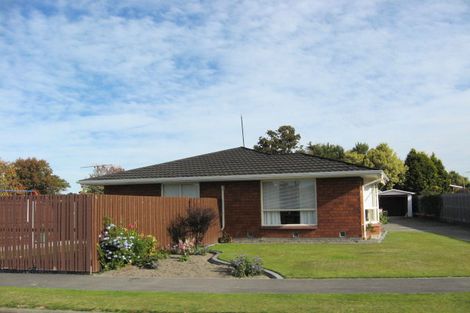 Photo of property in 2/57 Colman Avenue, Sockburn, Christchurch, 8042
