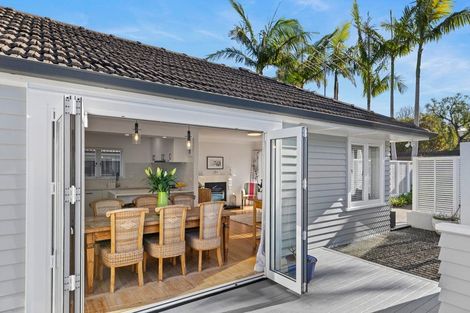 Photo of property in 1/20 Huron Street, Takapuna, Auckland, 0622