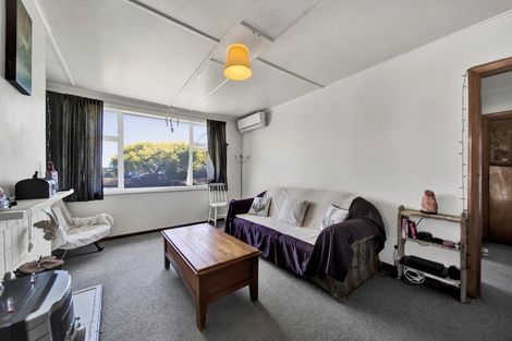 Photo of property in 28 Waihi Road, Hawera, 4610