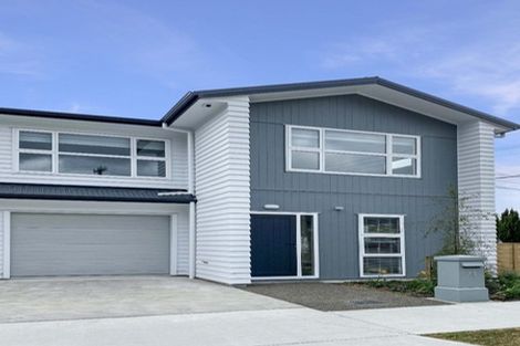 Photo of property in 2a Delaney Drive, Stokes Valley, Lower Hutt, 5019
