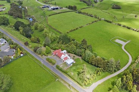 Photo of property in 203 Fergusson Road, Halcombe, Feilding, 4779