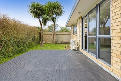 Photo of property in 17a Exeter Street, Brooklands, New Plymouth, 4310