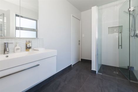 Photo of property in 14 Atkinsons Lane, Pegasus, 7612