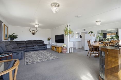 Photo of property in 24 Stirling Street, Te Aroha, 3320