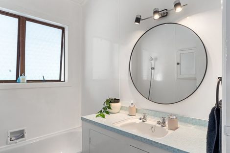 Photo of property in 19 Bryce Street, Mangapapa, Gisborne, 4010