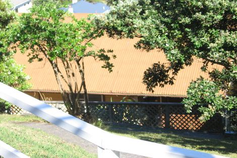 Photo of property in 94 Volga Street, Island Bay, Wellington, 6023