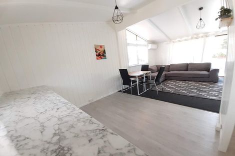 Photo of property in 60 Norana Road, Timberlea, Upper Hutt, 5018