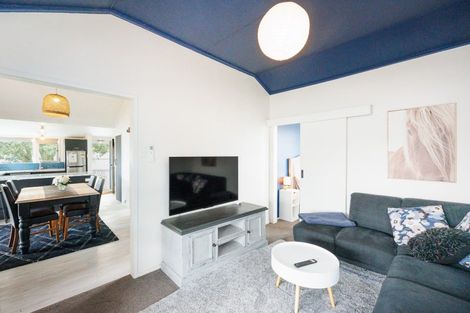 Photo of property in 24 Punga Street, Tangimoana, 4822