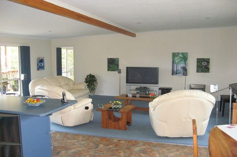 Photo of property in 10 Hihitahi Rise, Paihia, 0200