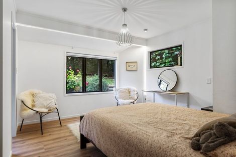 Photo of property in 2/36 Beulah Avenue, Rothesay Bay, Auckland, 0630