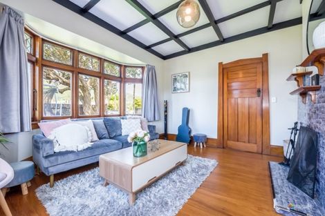 Photo of property in 8 Leighton Avenue, Waiwhetu, Lower Hutt, 5010