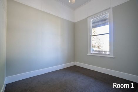 Photo of property in 35 West Street, West End, Palmerston North, 4412