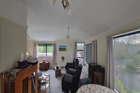 Photo of property in 4 Lombardy Place, Whalers Gate, New Plymouth, 4310