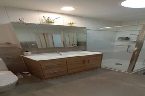 Photo of property in 4 Fernbrook Close, Burswood, Auckland, 2013