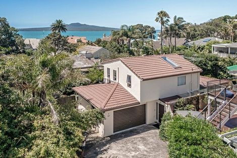 Photo of property in 3/24a Cheltenham Road, Devonport, Auckland, 0624