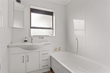 Photo of property in 40 Cordelia Street, Stratford, 4332