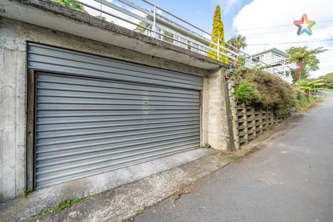 Photo of property in 19 Thomas Street, Stokes Valley, Lower Hutt, 5019