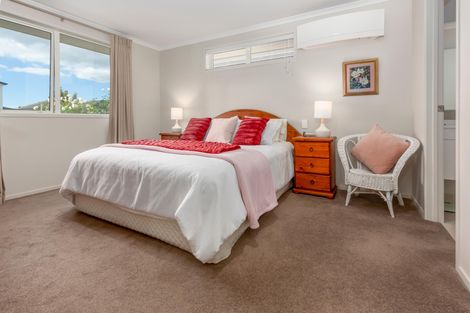 Photo of property in 61 Tawhiti Road, Pukekohe, 2120