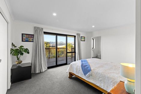 Photo of property in 9 Gibraltar Way, Fitzherbert, Palmerston North, 4410