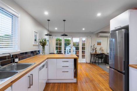 Photo of property in 1/2 Moreland Avenue, Papanui, Christchurch, 8053