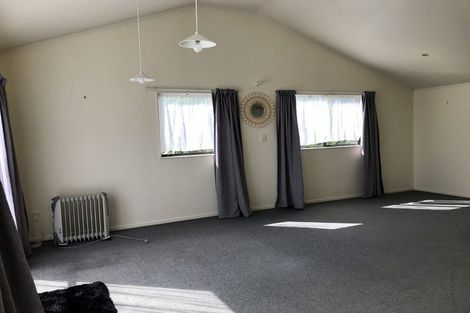 Photo of property in 32 Morere Street, Titahi Bay, Porirua, 5022
