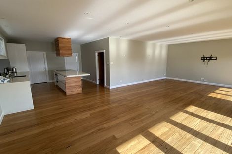 Photo of property in 31 Beach Street, Fitzroy, New Plymouth, 4312