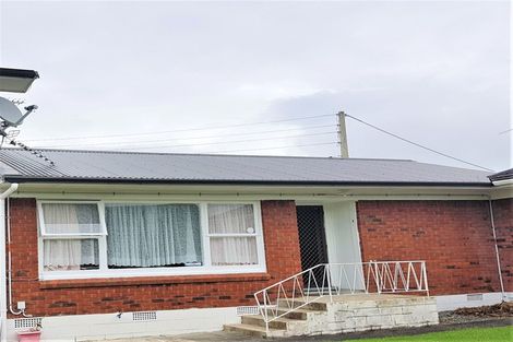 Photo of property in 2/14 Dinglebank Road, Mount Wellington, Auckland, 1060