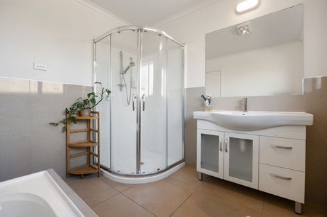 Photo of property in 7 Clewer Lane, Flagstaff, Hamilton, 3210