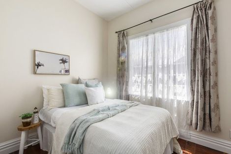 Photo of property in 99 Darlington Road, Miramar, Wellington, 6022