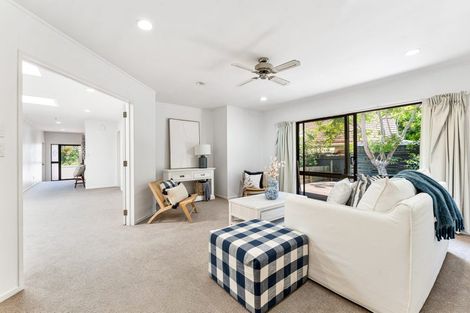 Photo of property in 42 The Circle, Manly, Whangaparaoa, 0930