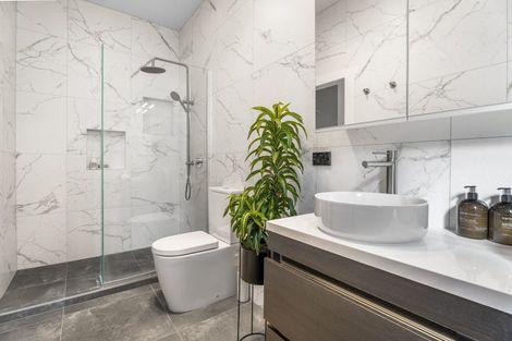 Photo of property in 83 Shackleton Road, Mount Eden, Auckland, 1024