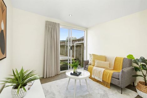 Photo of property in 2 Melville Street, Tawa, Wellington, 5028