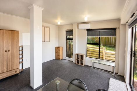 Photo of property in 34a Severn Street, Island Bay, Wellington, 6023
