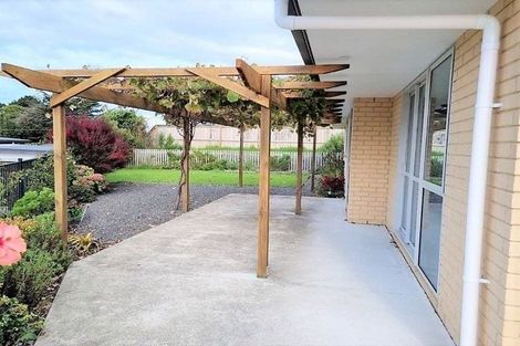 Photo of property in 8 Matuku Place, Mangawhai, 0505