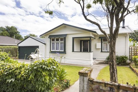 Photo of property in 457 College Street, Hokowhitu, Palmerston North, 4410