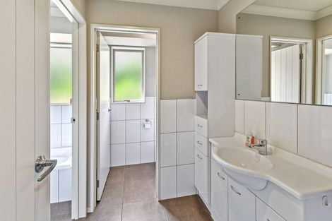 Photo of property in 4a Shirley Avenue, Papakura, 2110