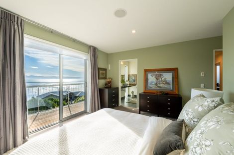 Photo of property in 64 Bay View Road, Atawhai, Nelson, 7010