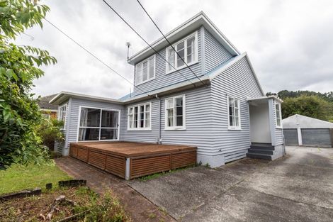 Photo of property in 10 Petherick Street, Taita, Lower Hutt, 5011