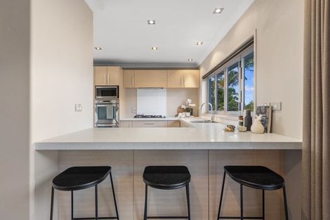 Photo of property in 28 Andrew Place, Otumoetai, Tauranga, 3110